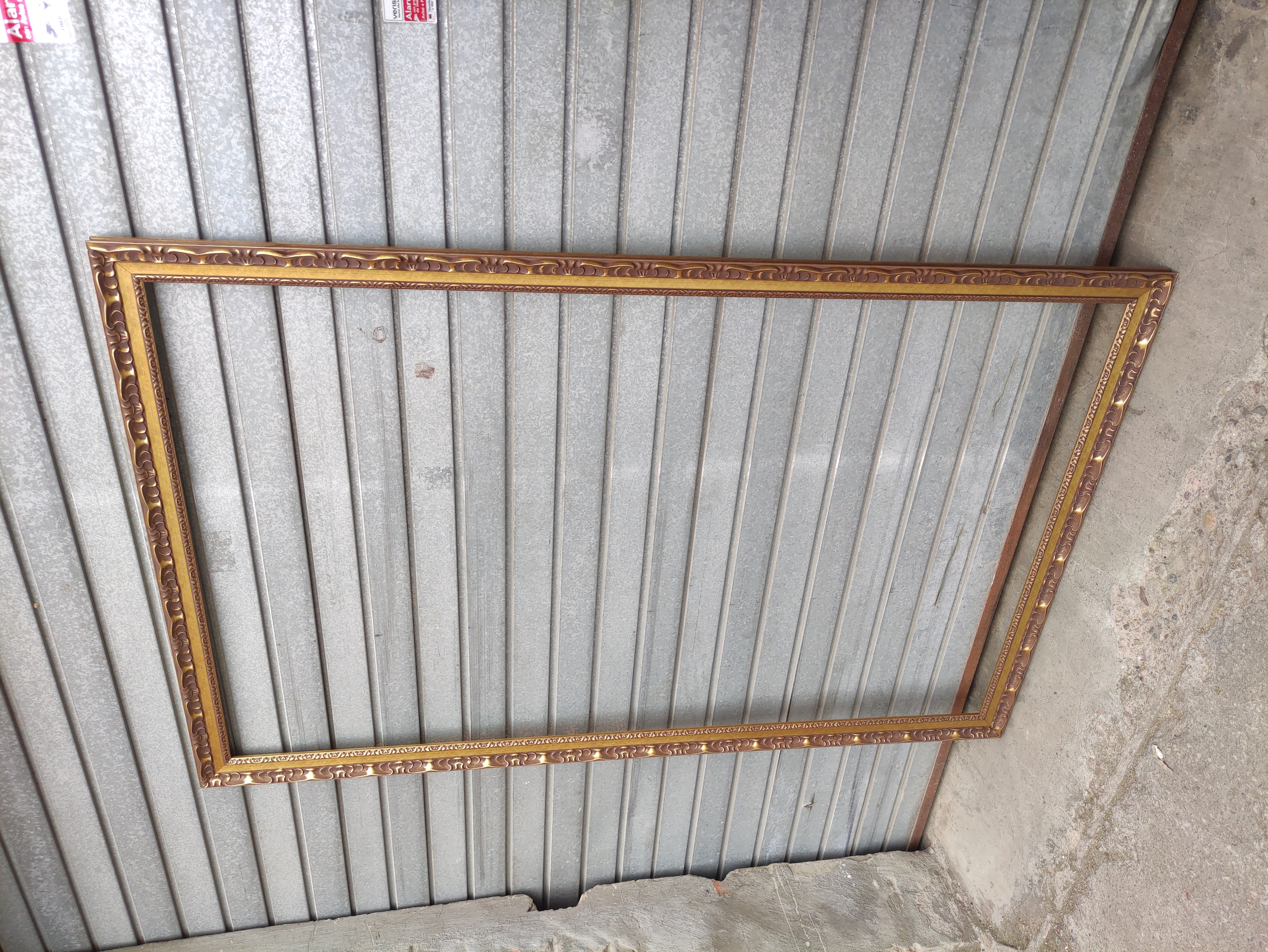 marco cuadro madera dorado 191x121.5x3.8 1u